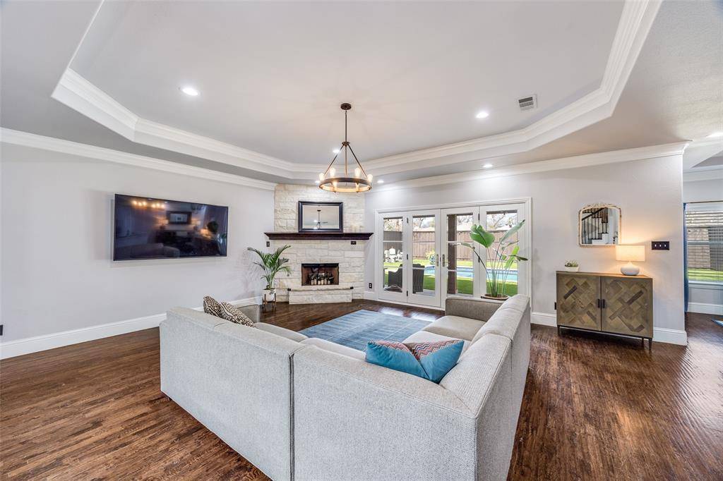 3763 Manana Drive, Dallas, TX 75220