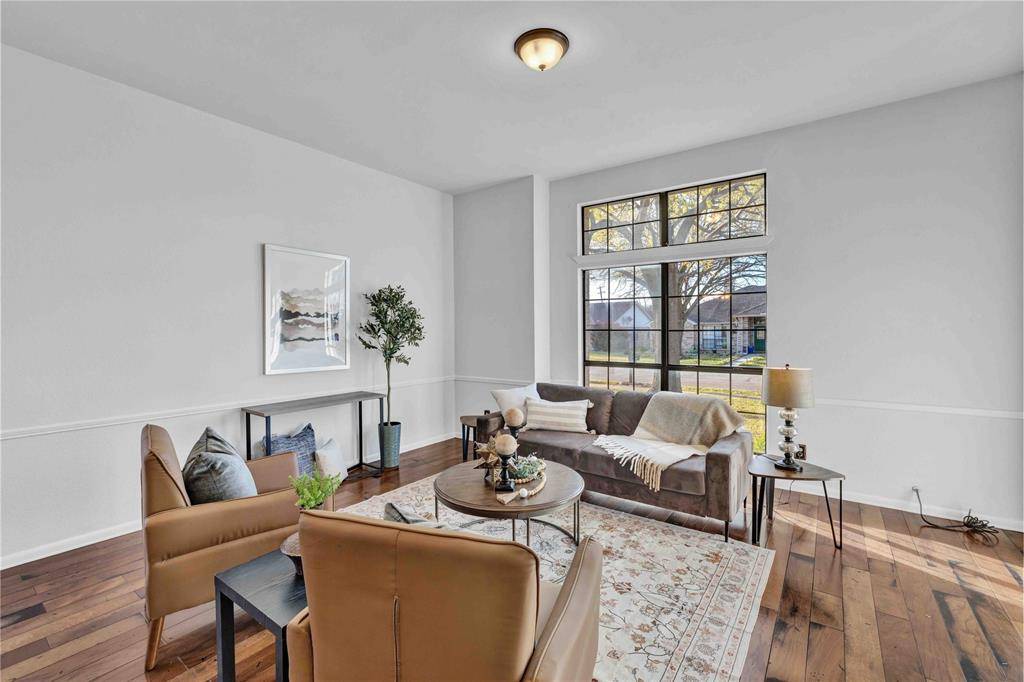 9433 Willard Street, Rowlett, TX 75088