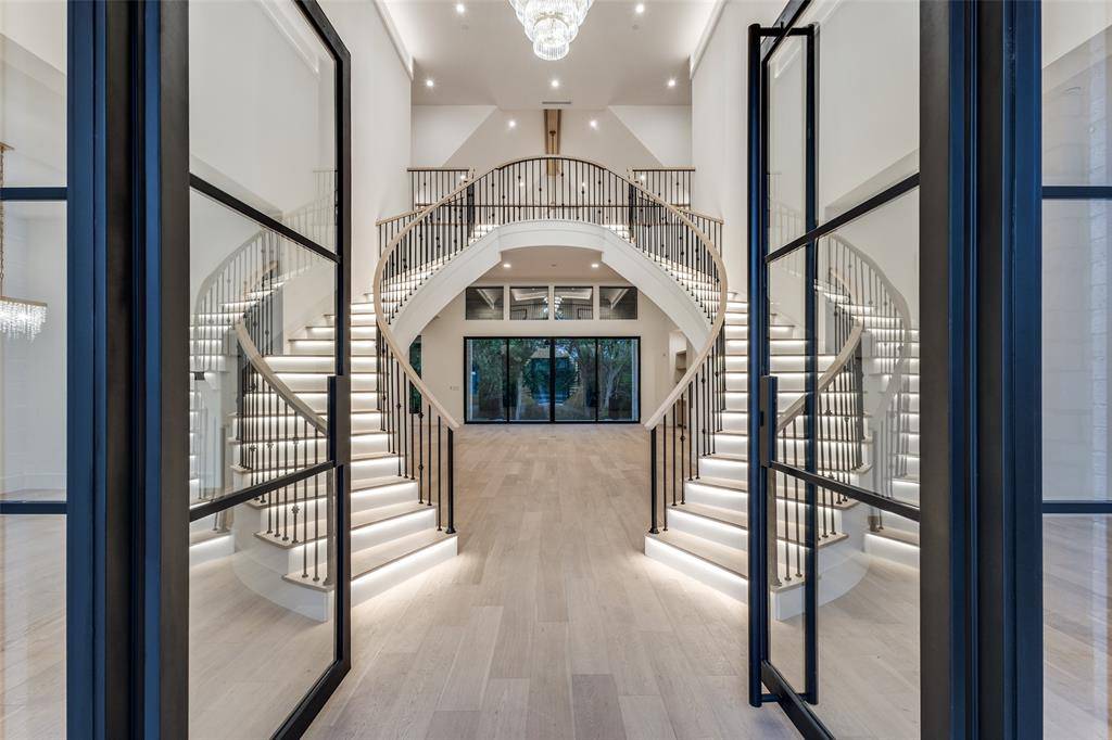 4636 Lake Breeze Drive, Mckinney, TX 75071