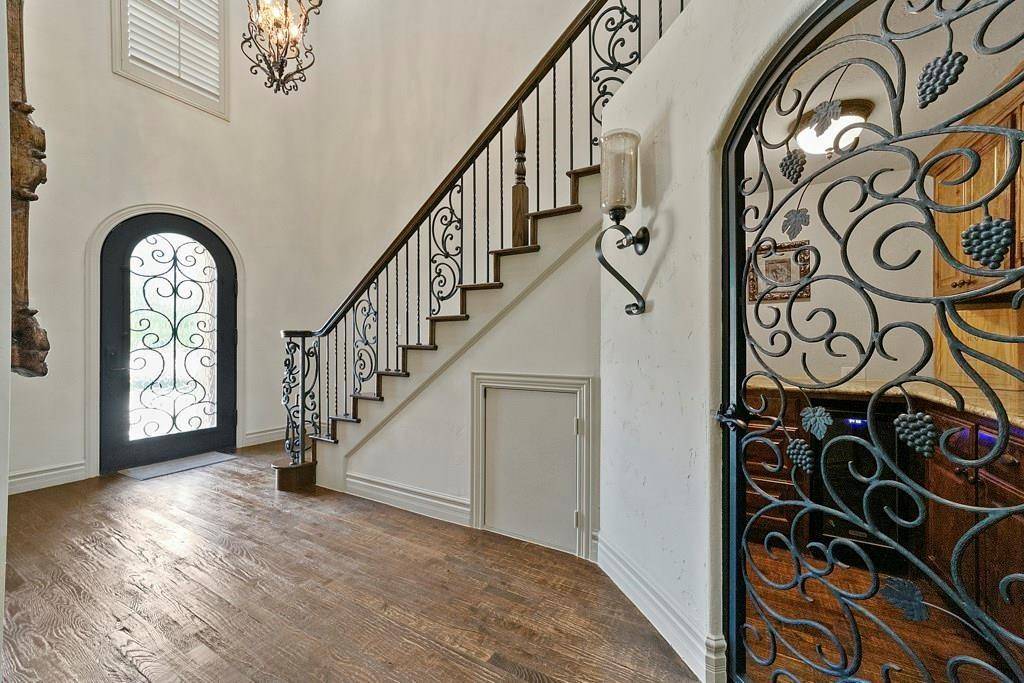 6719 Springwood Lane, Garland, TX 75044