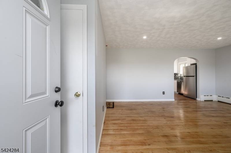 166 Mount Joy Rd, Holland Twp., NJ 08848