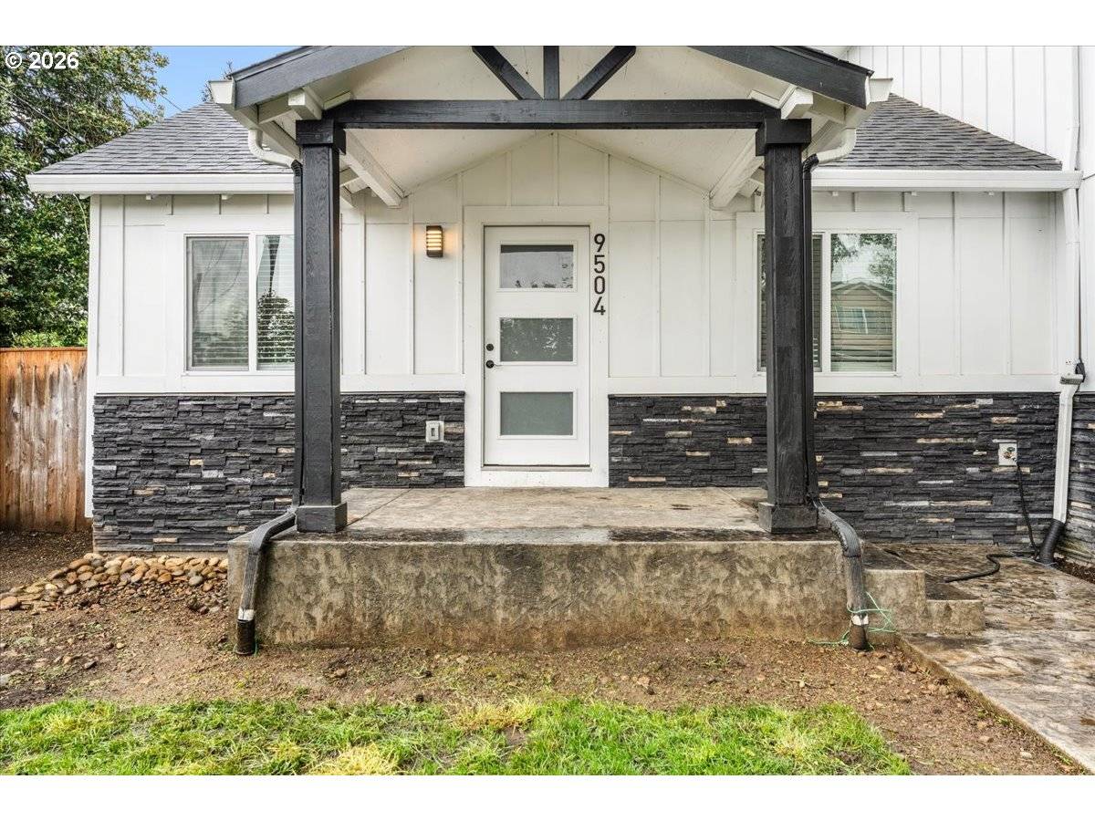 9504 SE 77TH AVE, Milwaukie, OR 97222
