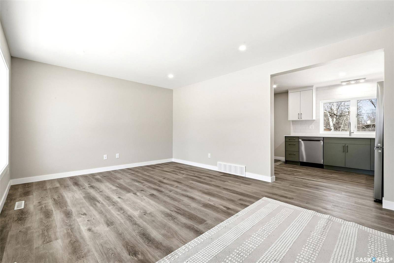 3720 Allen AVENUE, Regina, SK S4S 1A2