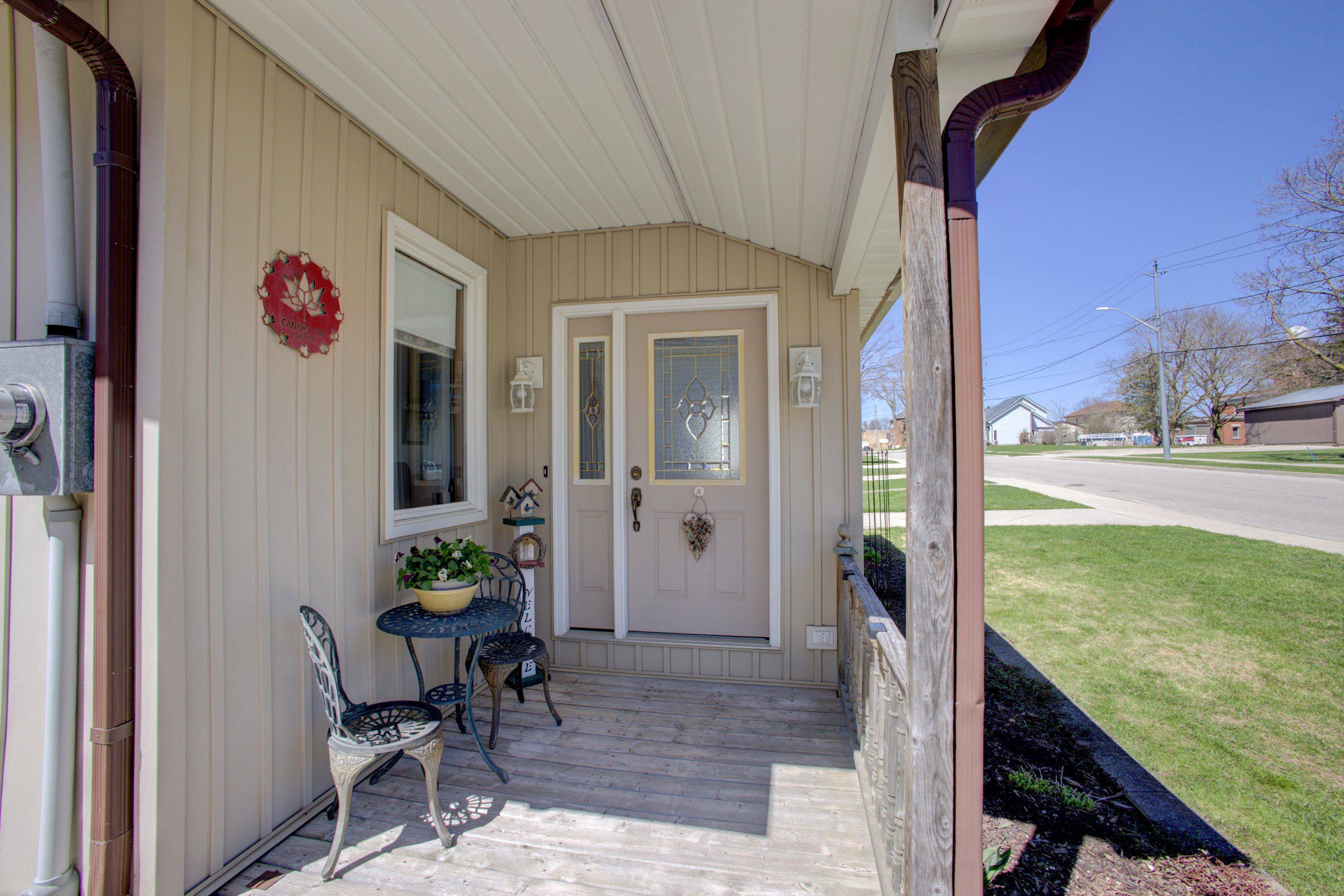 265 James ST, Minto, ON N0G 2P0