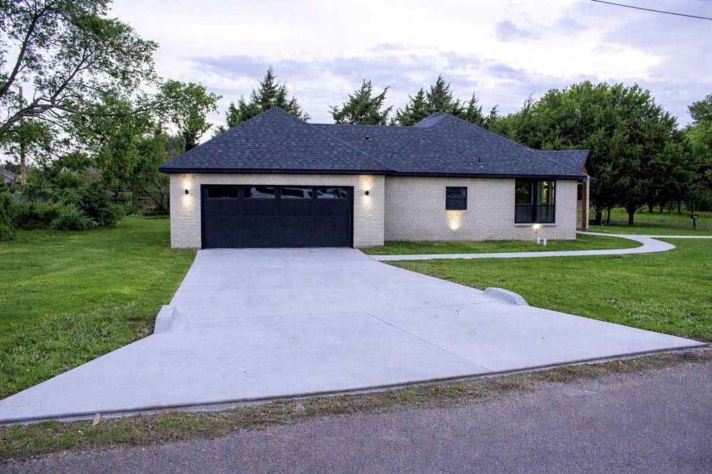 2212 Lakeshore Lane, Glenn Heights, TX 75154