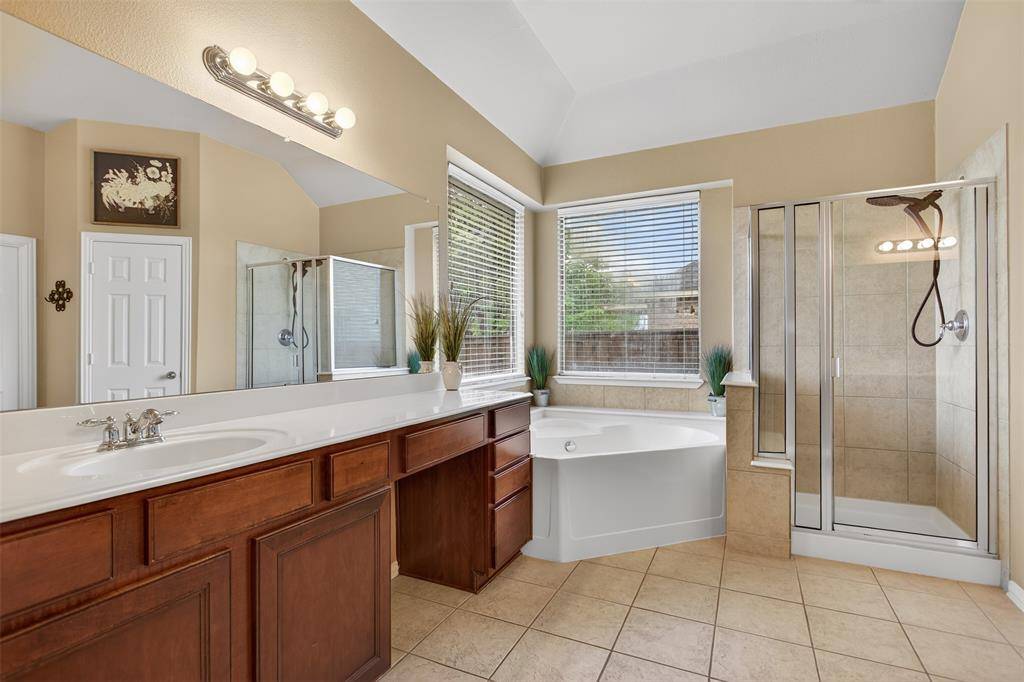 917 White Porch Avenue, Forney, TX 75126