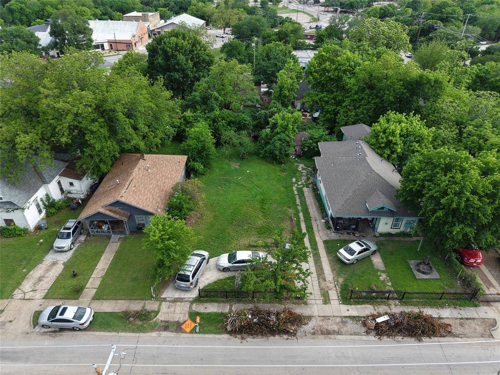 814 E 12th Street, Dallas, TX 75203