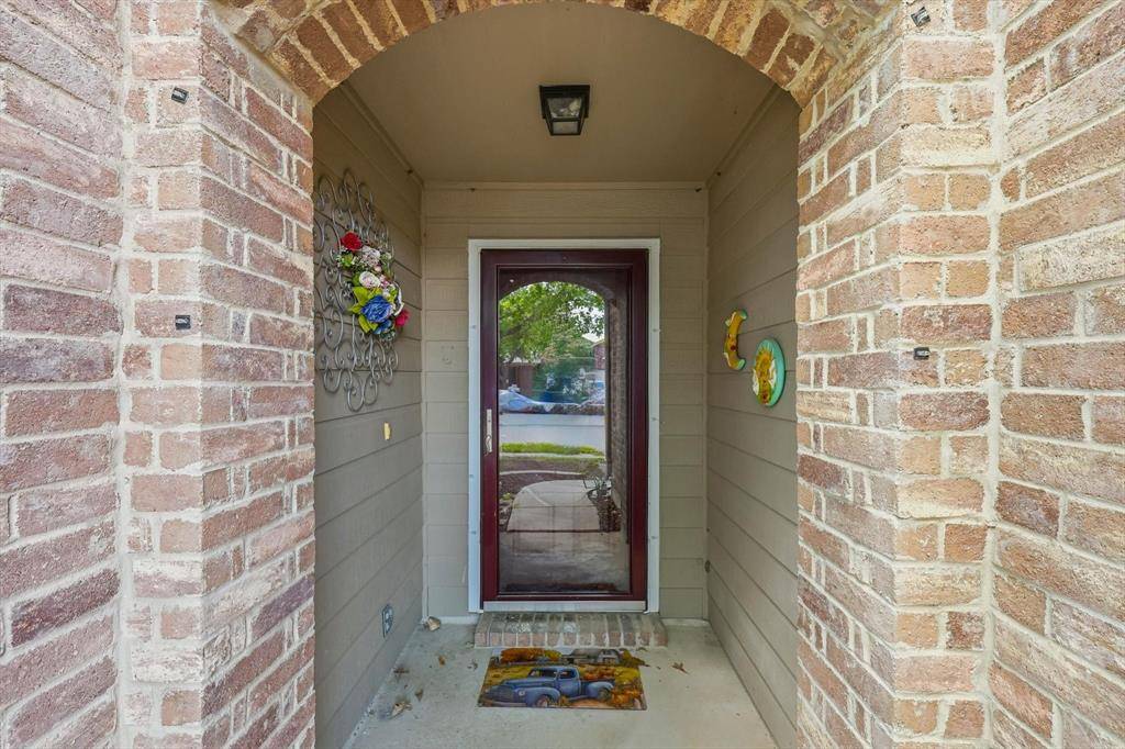 1713 Canvasback, Aubrey, TX 76227