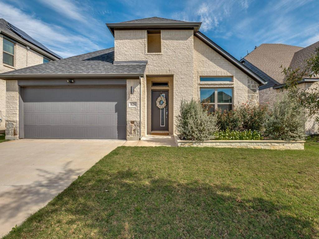 626 Congressional Avenue, Red Oak, TX 75154