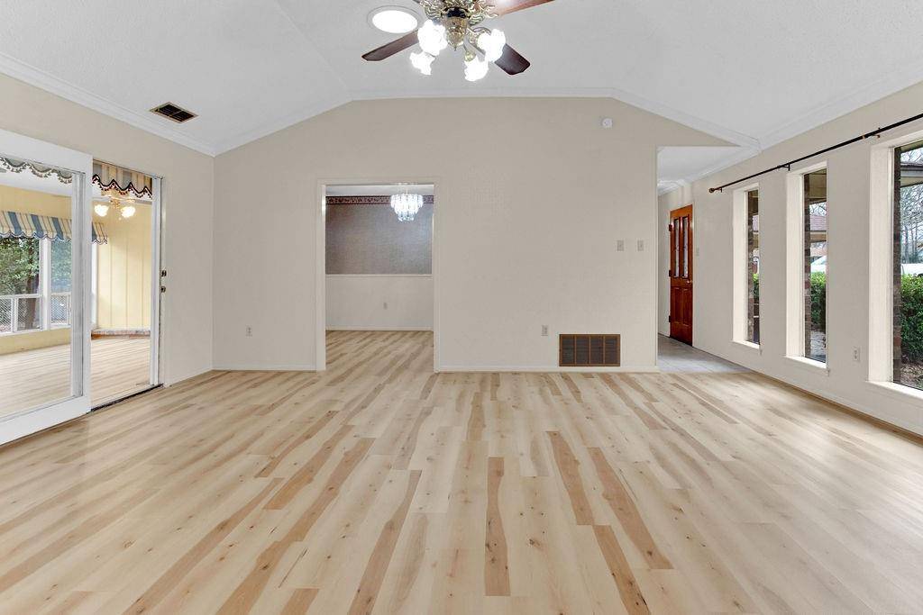 307 Easy Drive, Hideaway, TX 75771