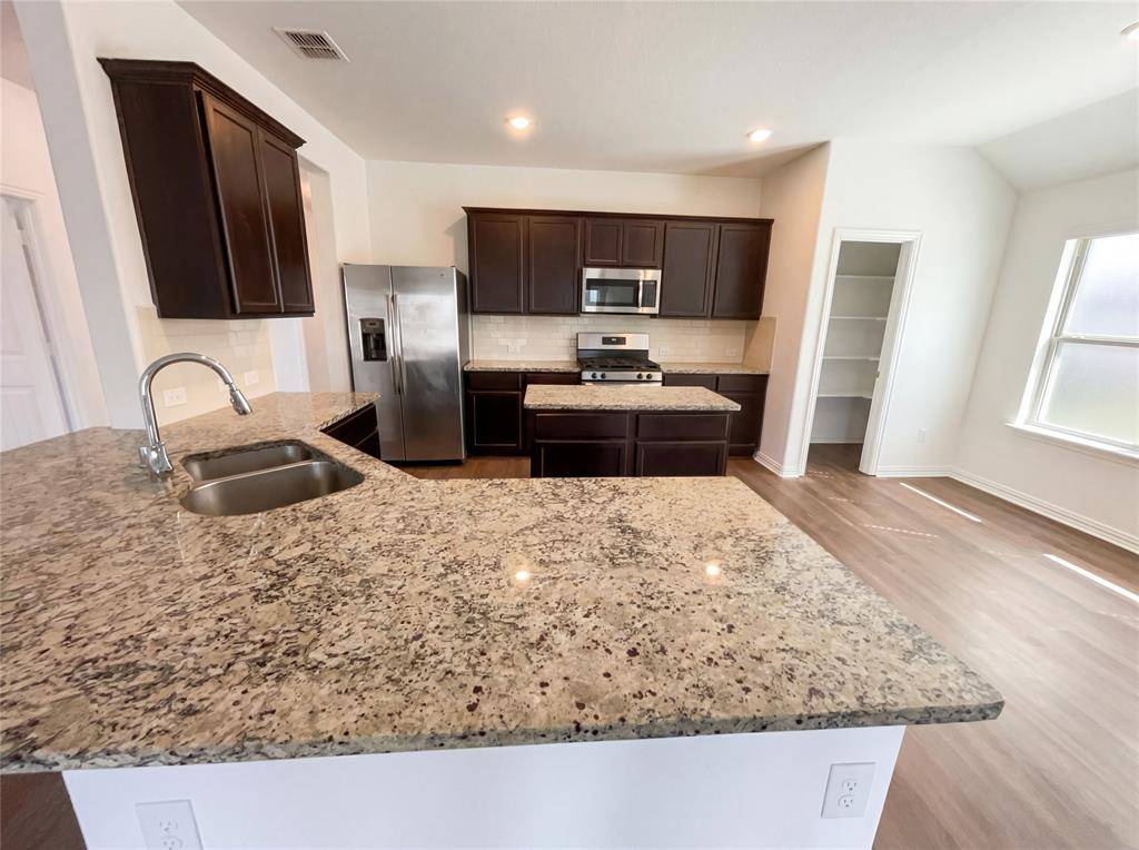 8400 High Garden Street, Fort Worth, TX 76123