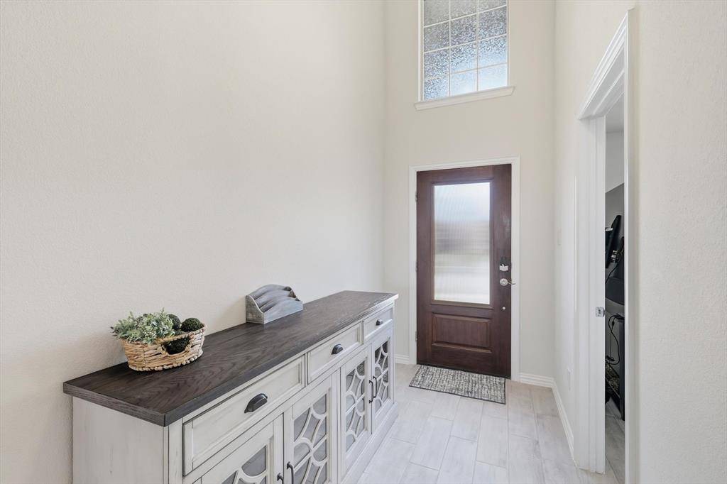 14868 Gilley Lane, Fort Worth, TX 76052