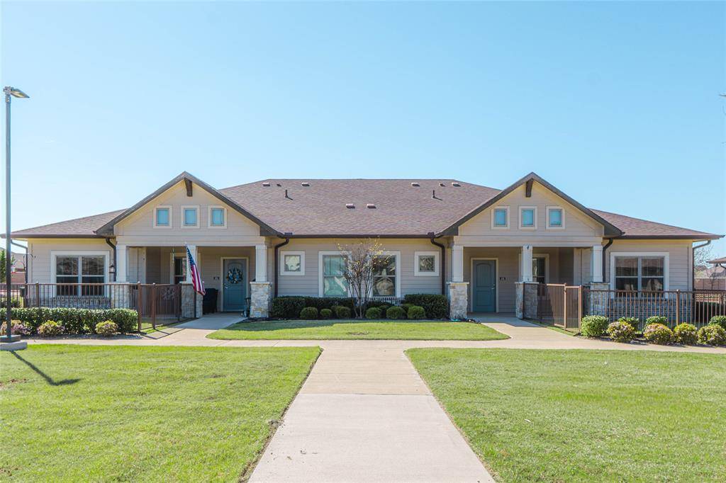 240 Washington Street #201, Red Oak, TX 75154