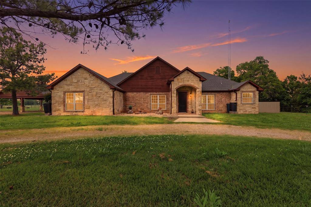 4490 County Road 2615, Bonham, TX 75418