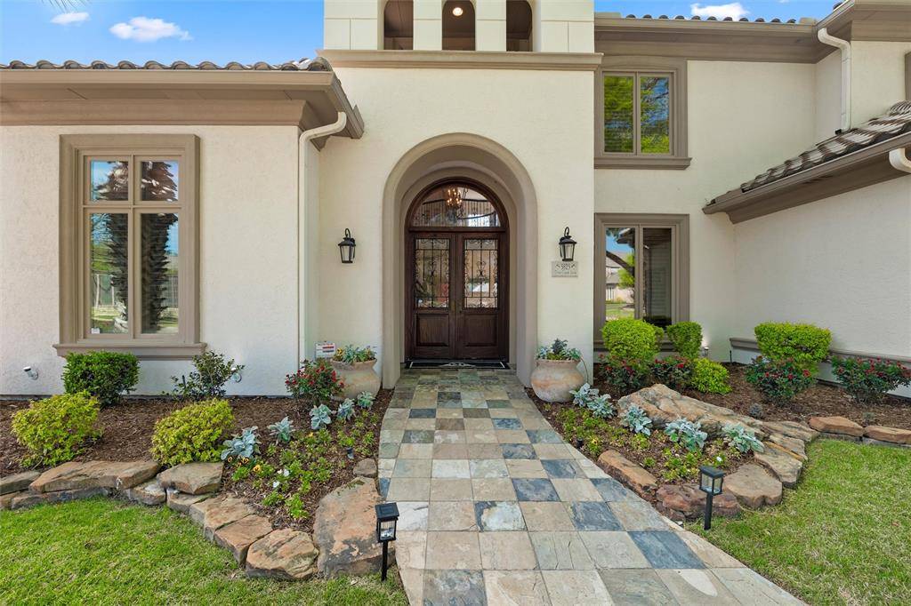 5825 Dove Creek Lane, Plano, TX 75093