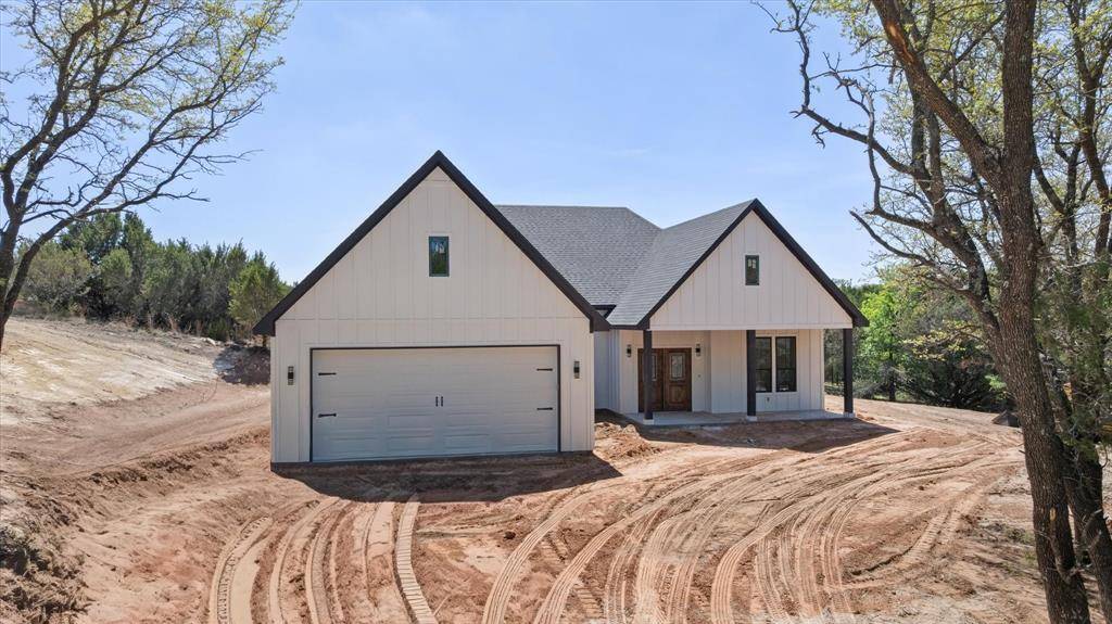 380 Schooner Way, Bluff Dale, TX 76433