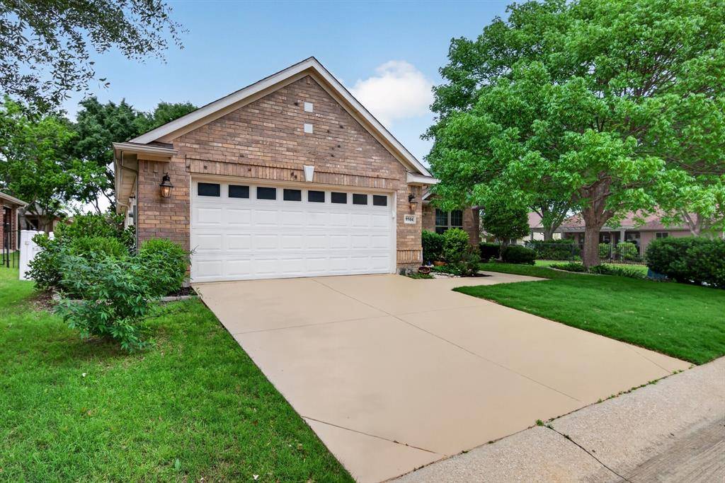 9504 Pinewood Drive, Denton, TX 76207