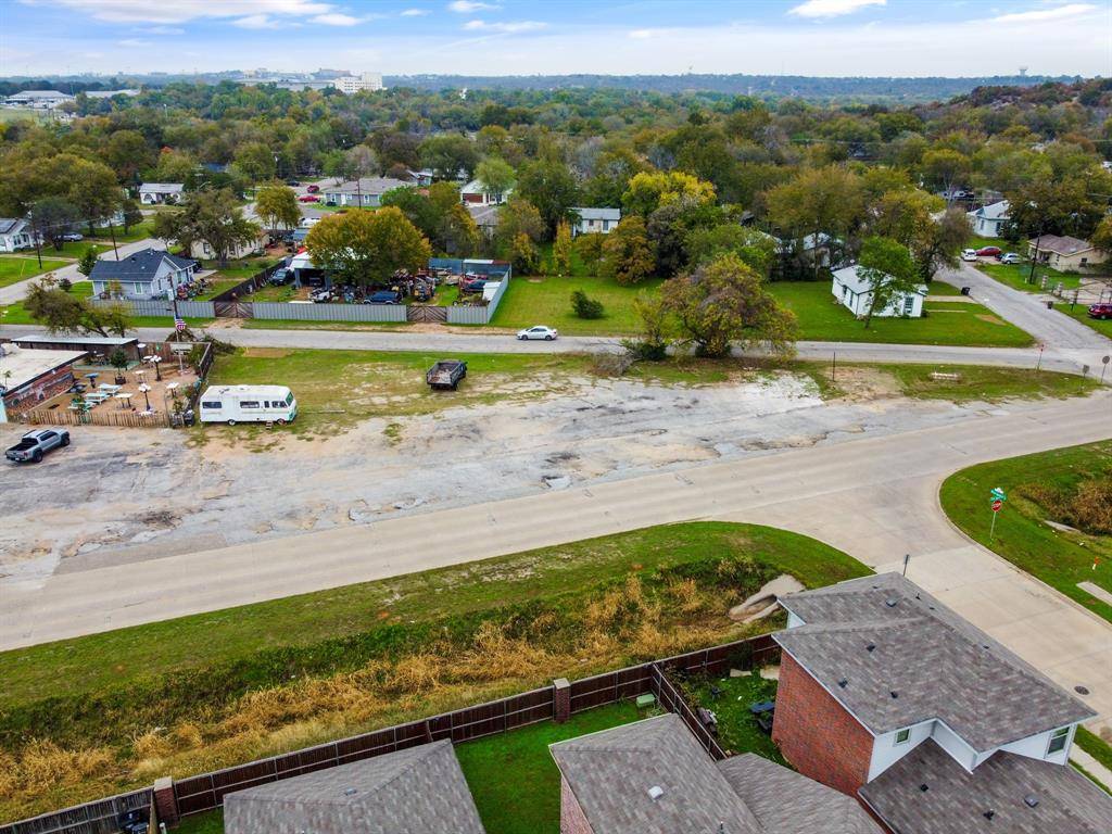 6100 Lt JG Barnett Road, Fort Worth, TX 76114