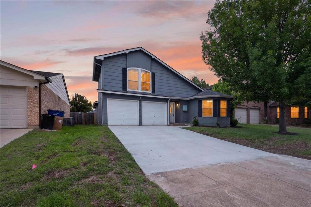 617 Hollyberry Drive, Mansfield, TX 76063