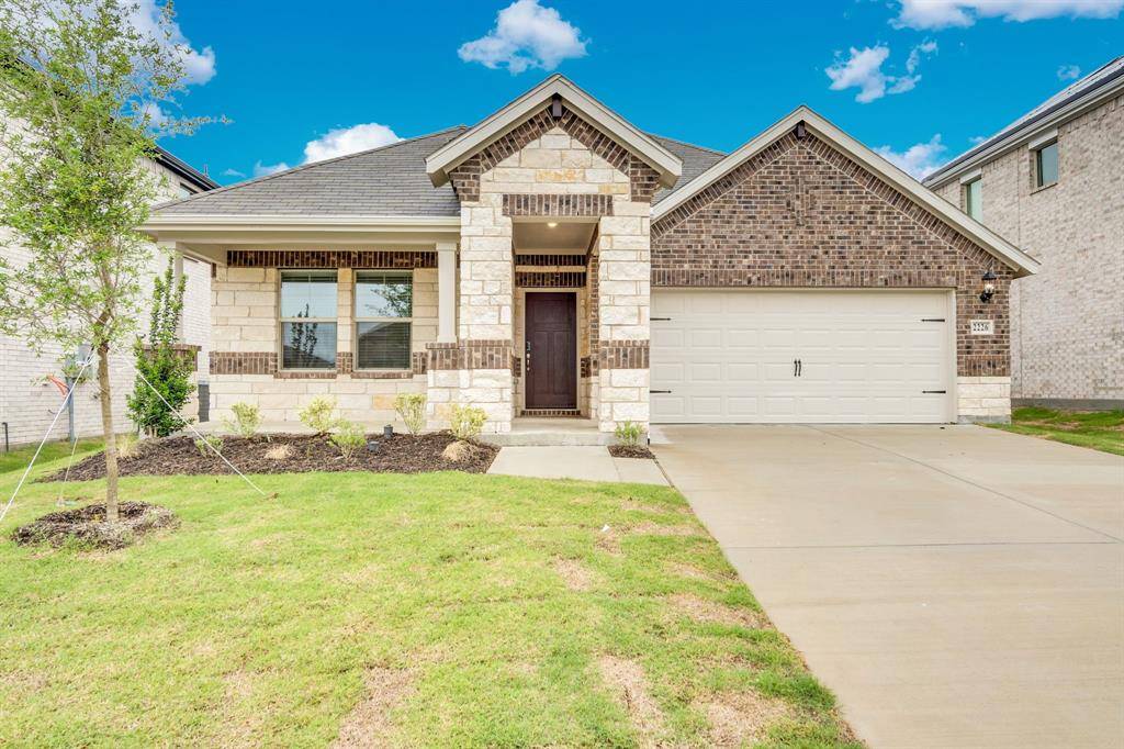 2226 Mustang Way, Seagoville, TX 75159