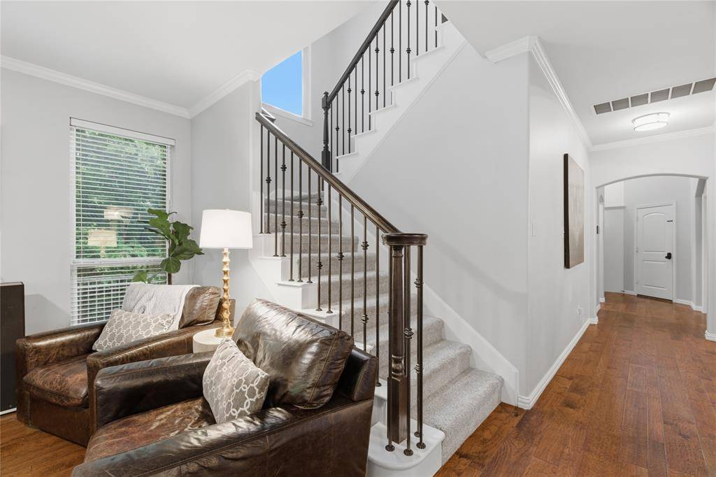 740 Sheldon Road, Lantana, TX 76226