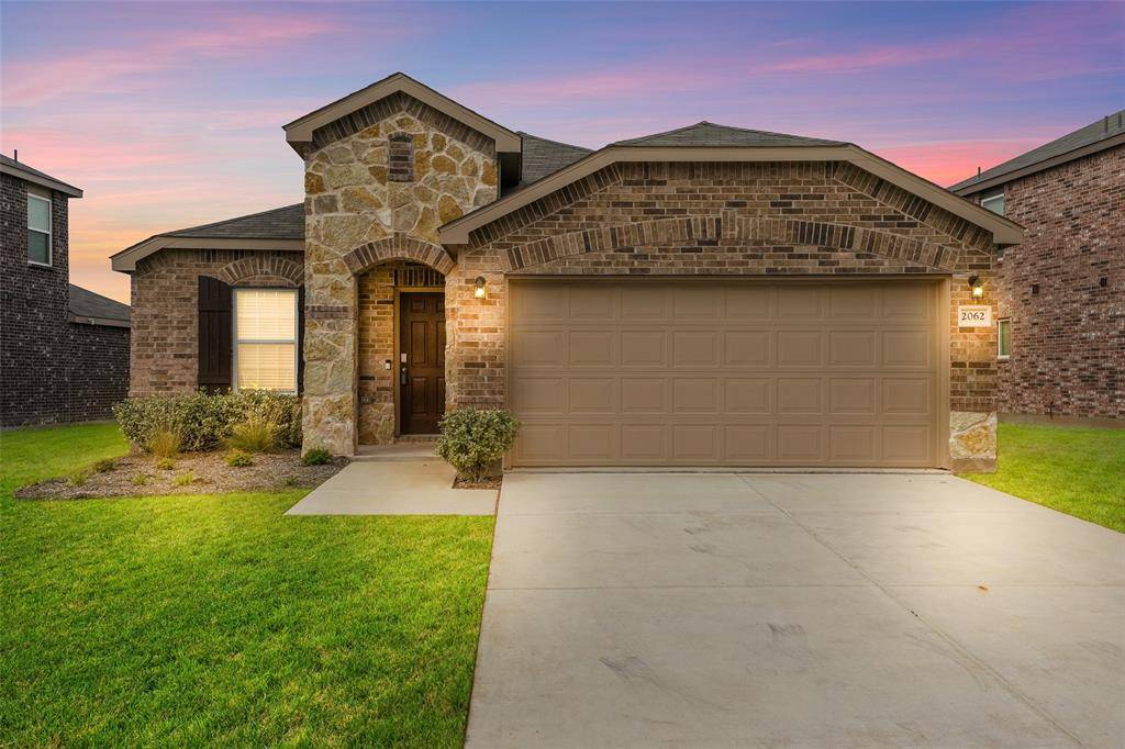 2062 Pleasant Knoll Circle, Forney, TX 75126
