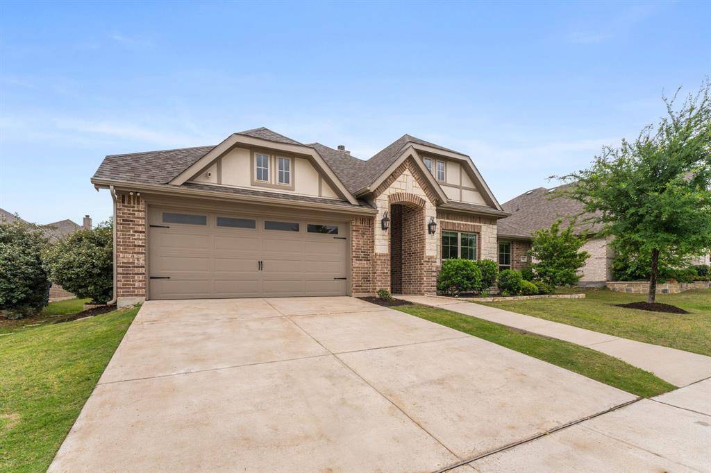 342 Wolf Creek Drive, Waxahachie, TX 75165