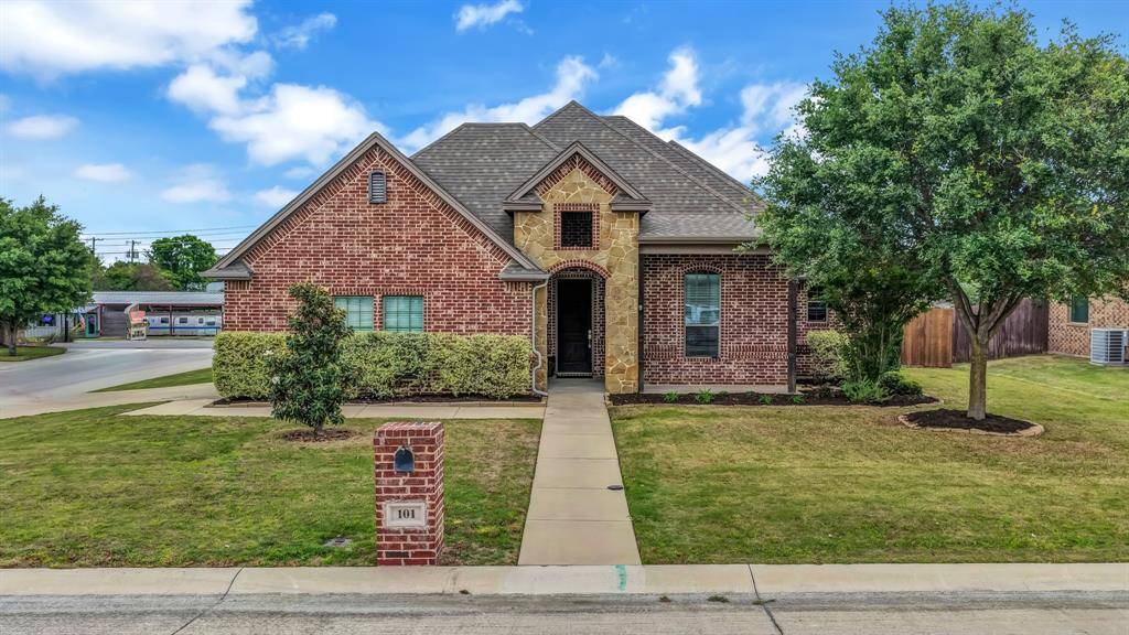101 Whitetail Drive, Willow Park, TX 76008