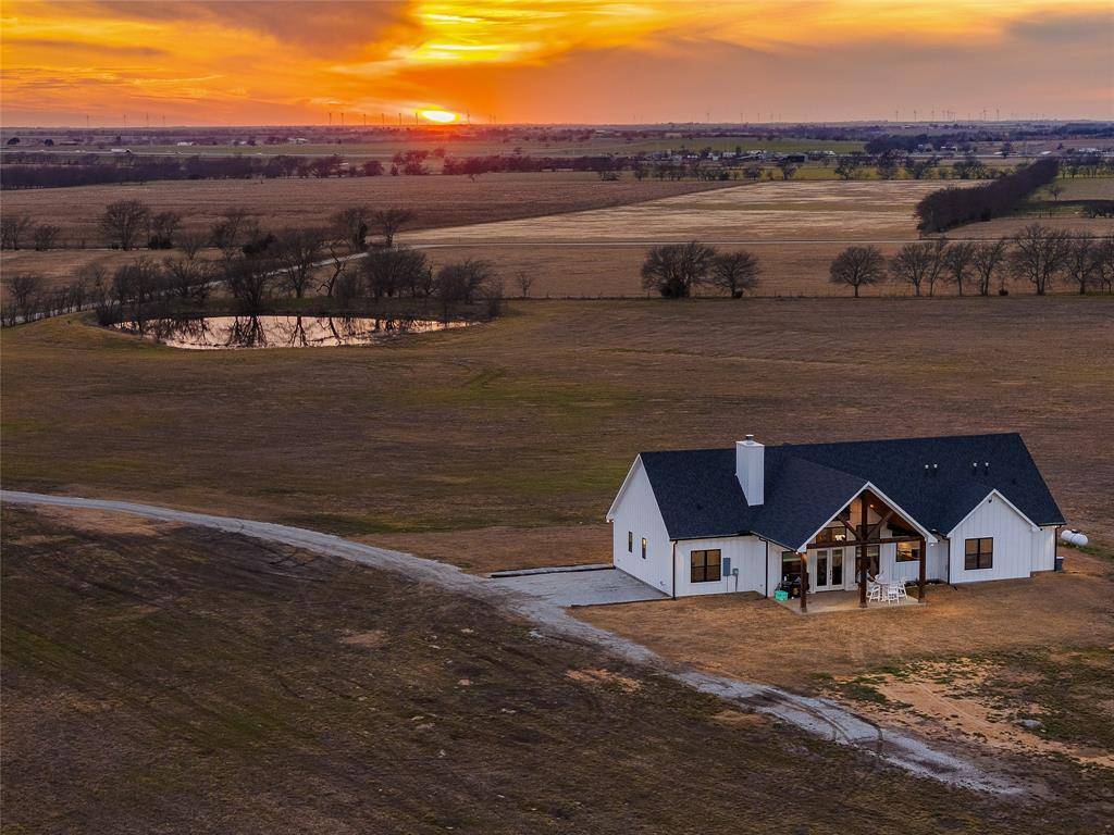 2180 County Road 237, Gainesville, TX 76240