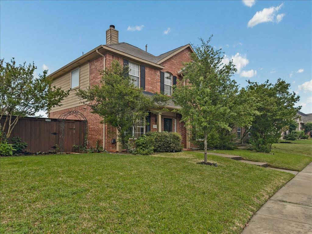 1805 Arbor Creek Drive, Garland, TX 75040
