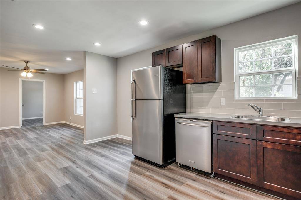 4206 Robert L Parish Sr Avenue, Dallas, TX 75210