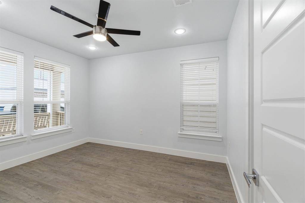 203 S Village Way, Lewisville, TX 75057