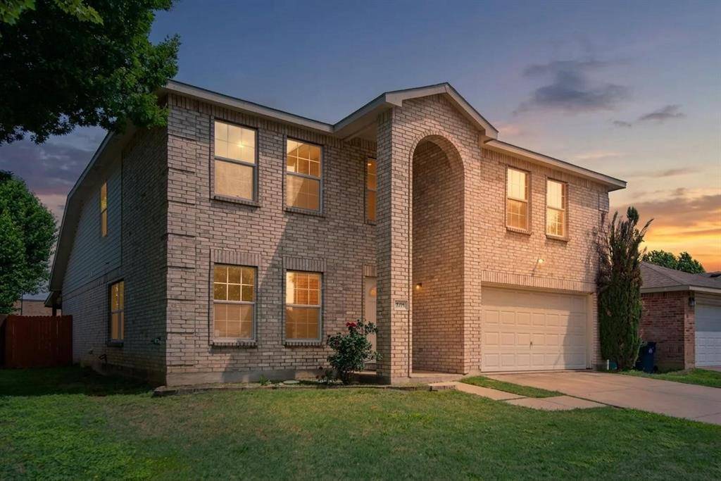 5718 Green Ivy Road, Denton, TX 76210