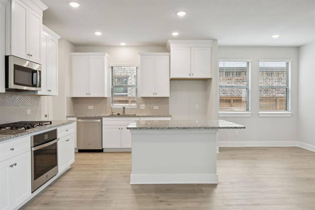 1821 Jade Forest Lane, Mesquite, TX 75181