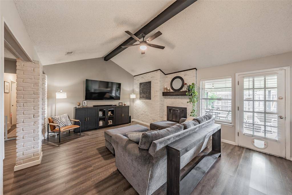 2507 Smouldering Wood Drive, Arlington, TX 76016