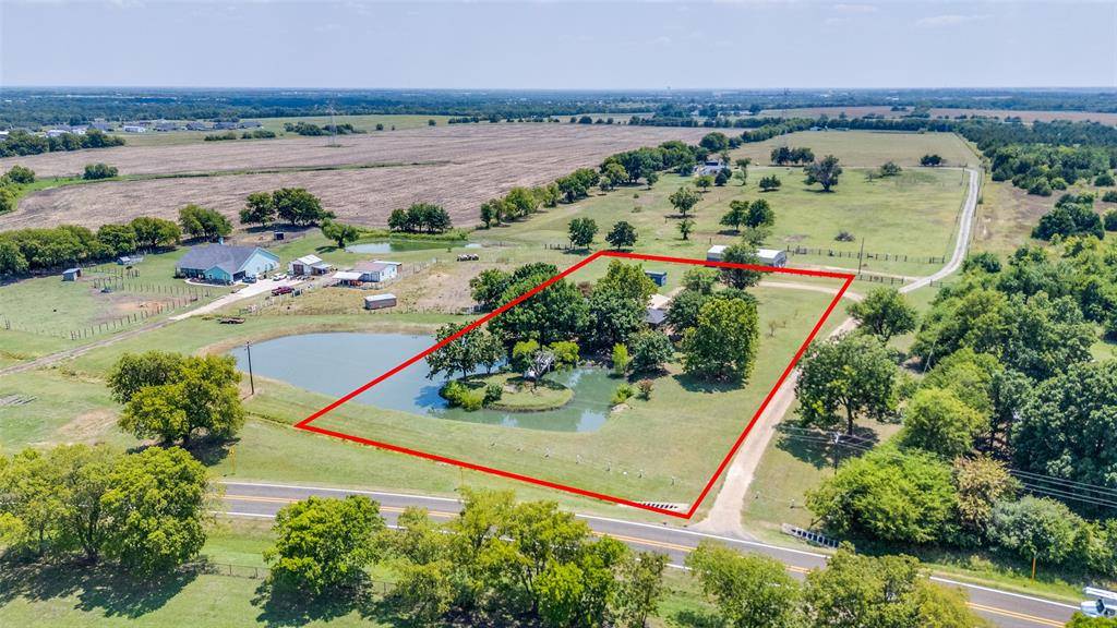 2982 Fm 2194, Farmersville, TX 75442