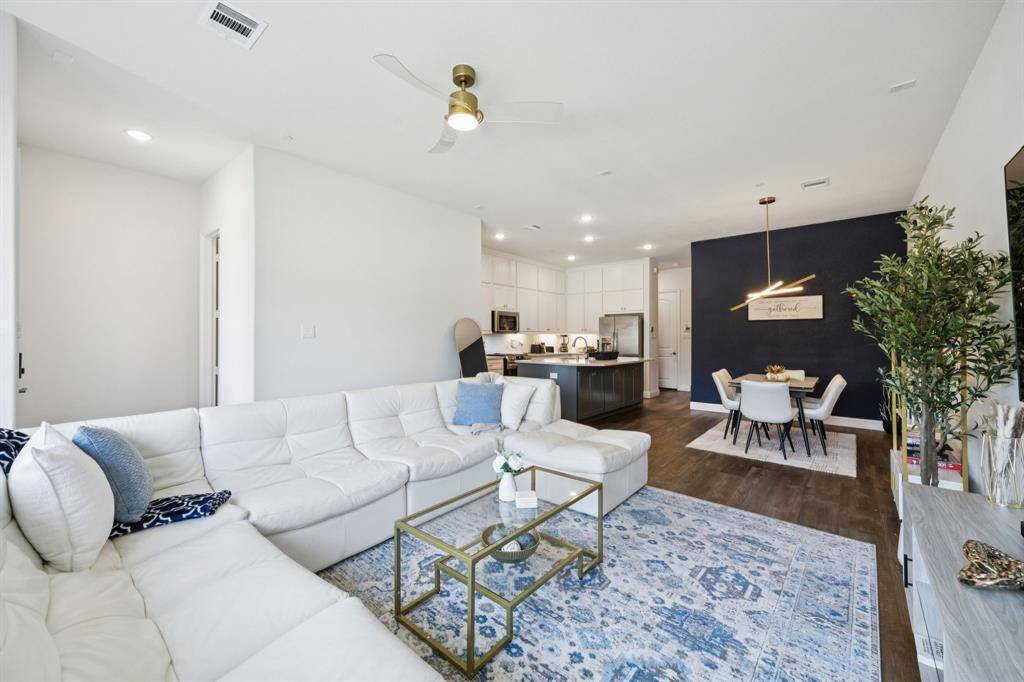 1885 Wittington Place, Farmers Branch, TX 75234