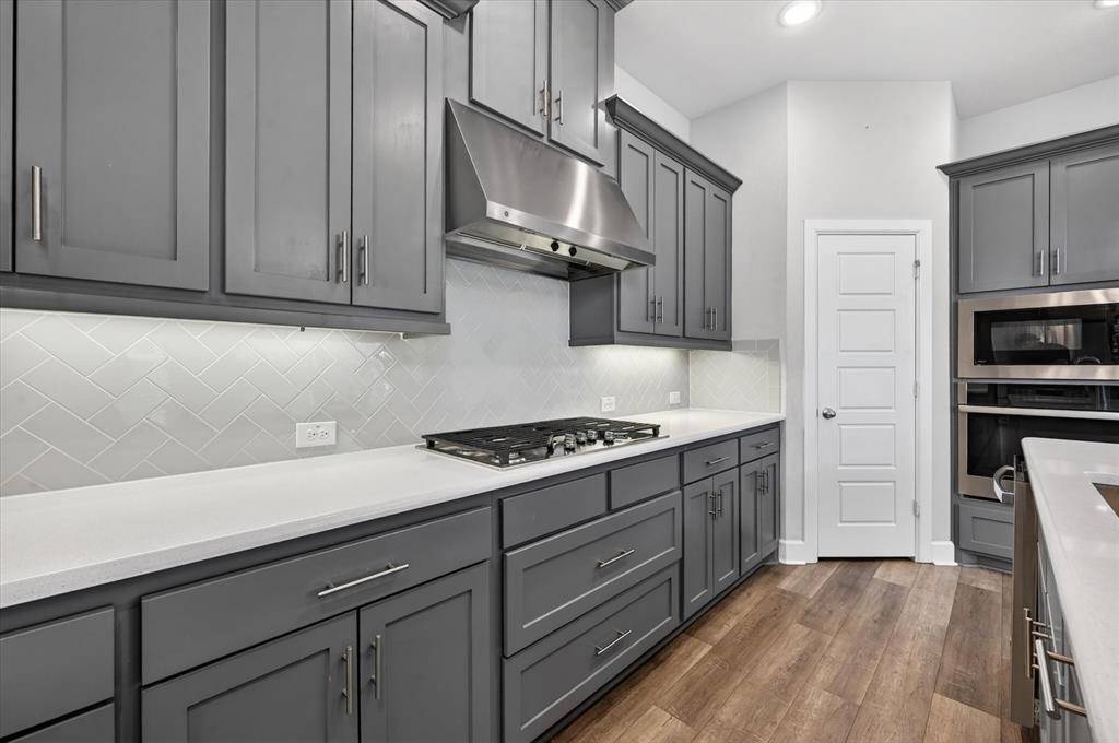 2028 Barbette Street, Fort Worth, TX 76008