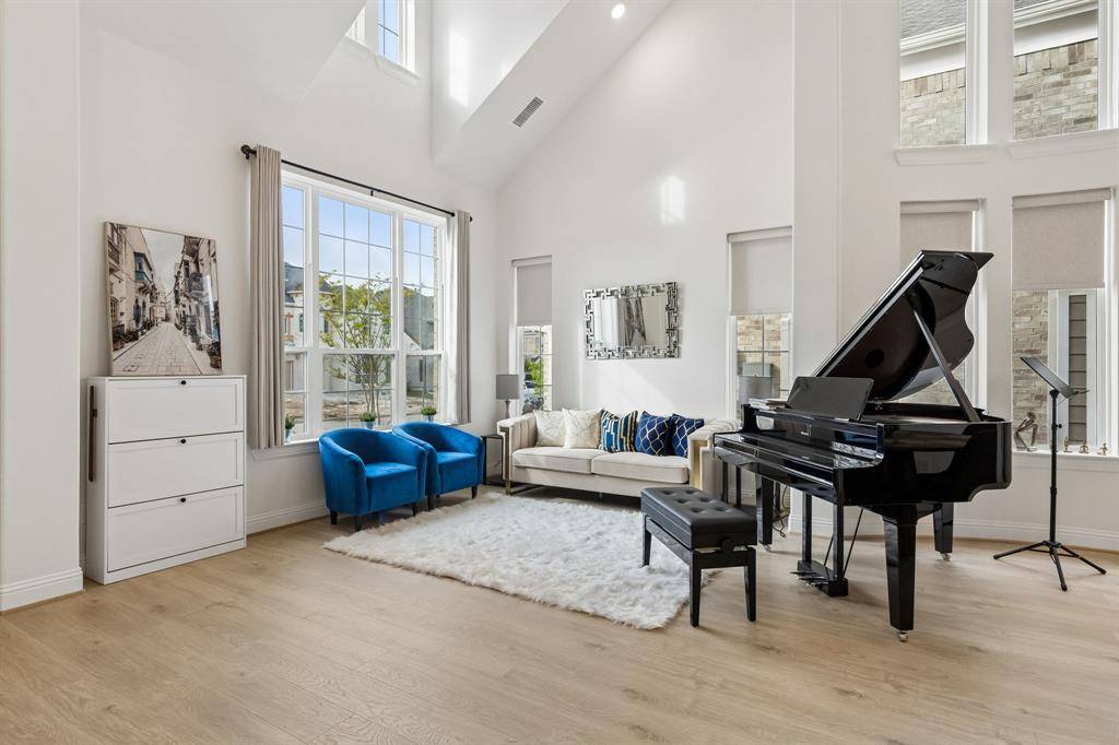 2443 Bussey Drive, Irving, TX 75062