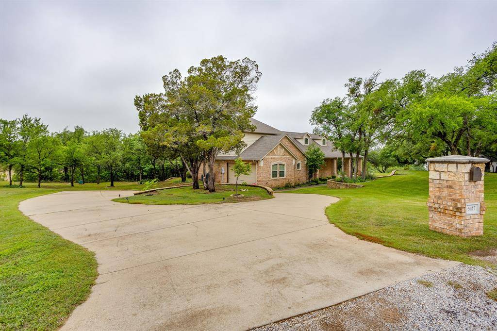 6417 Beacon Vista Circle, Granbury, TX 76049