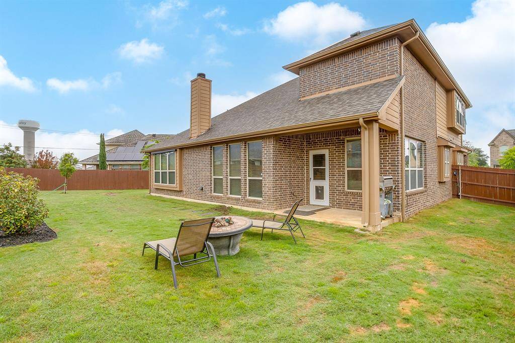 404 Ben Street, Crowley, TX 76036