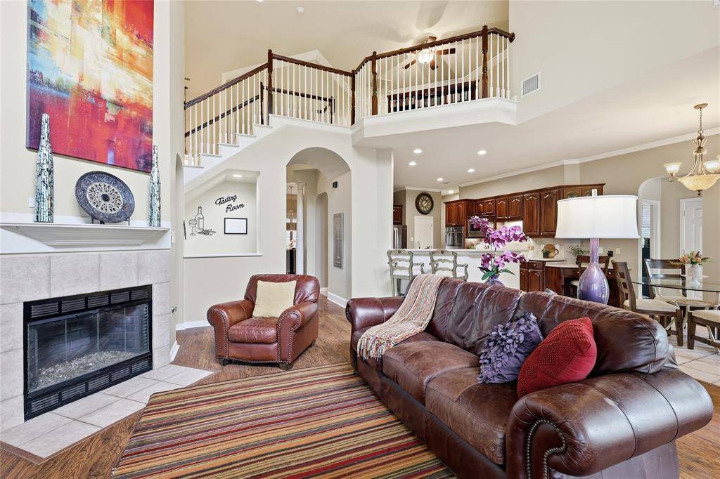 216 Mill Crossing W, Colleyville, TX 76034