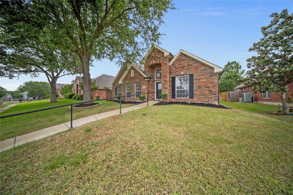 2900 Gambel Lane, Plano, TX 75025