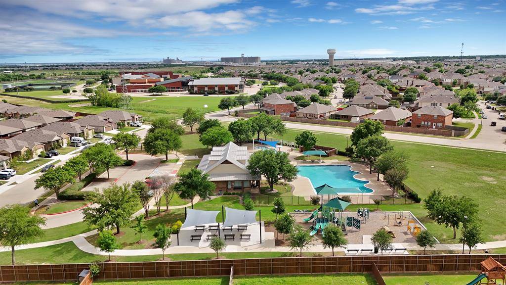 8116 Misty Water Drive, Fort Worth, TX 76131