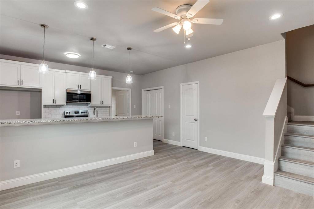 1609 Daniel Street, Fort Worth, TX 76104