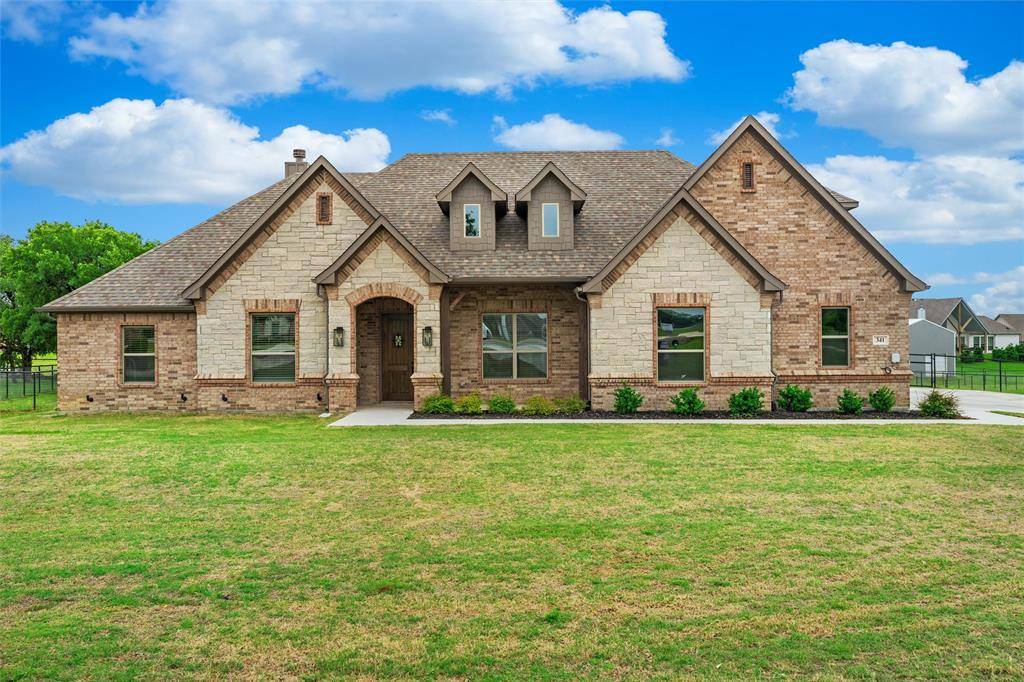 341 Oak Meadow Lane, Weatherford, TX 76085