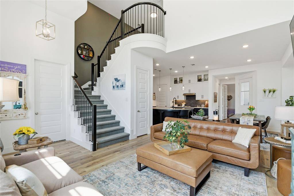 2353 Longspur Drive, Fort Worth, TX 76008