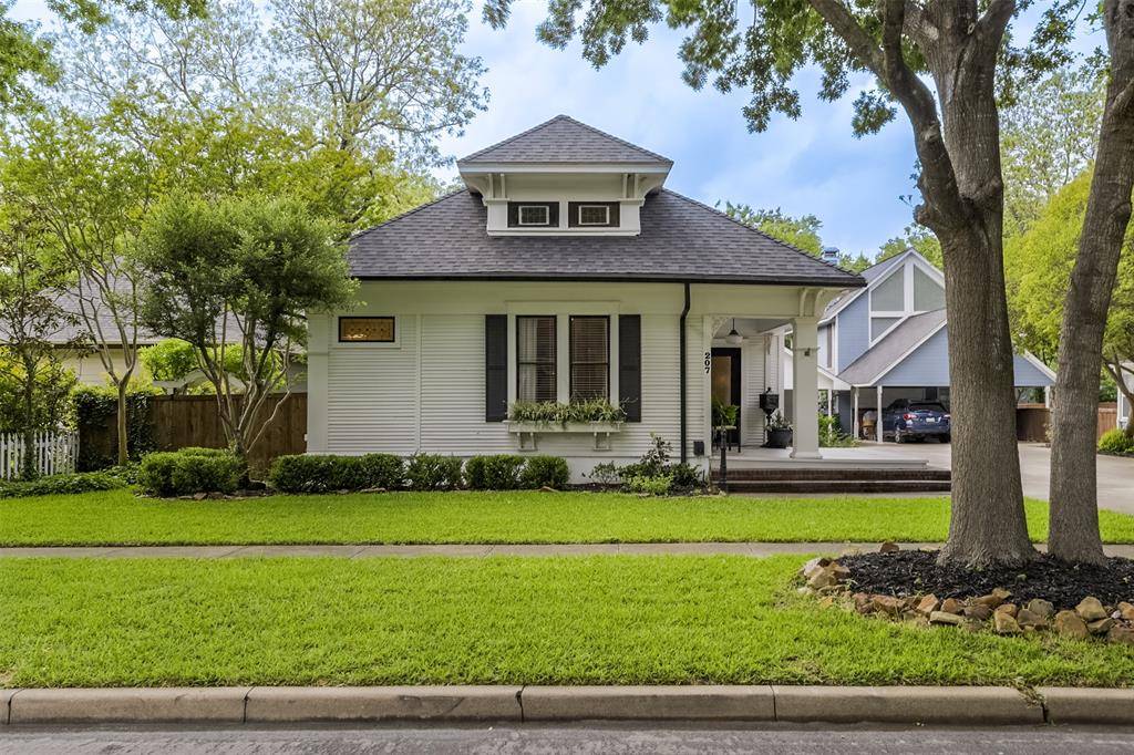 207 Williams Street, Waxahachie, TX 75165