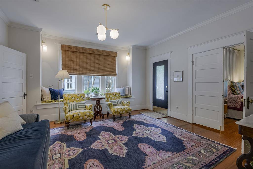 207 Williams Street, Waxahachie, TX 75165