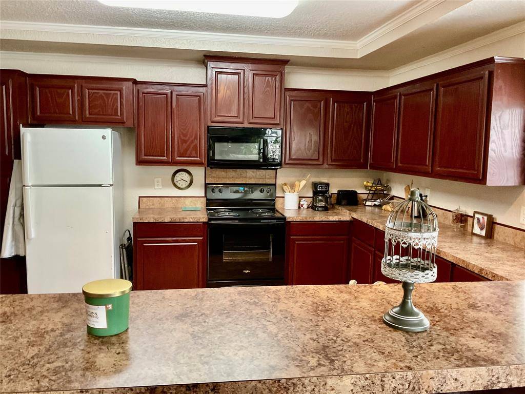 3805 Shady Lane, Joshua, TX 76058